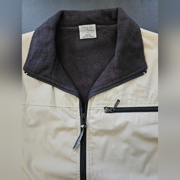 NWOT - Colorado Trading & Clothing Co. Tan Vest - Size M - Picture 5 of 7